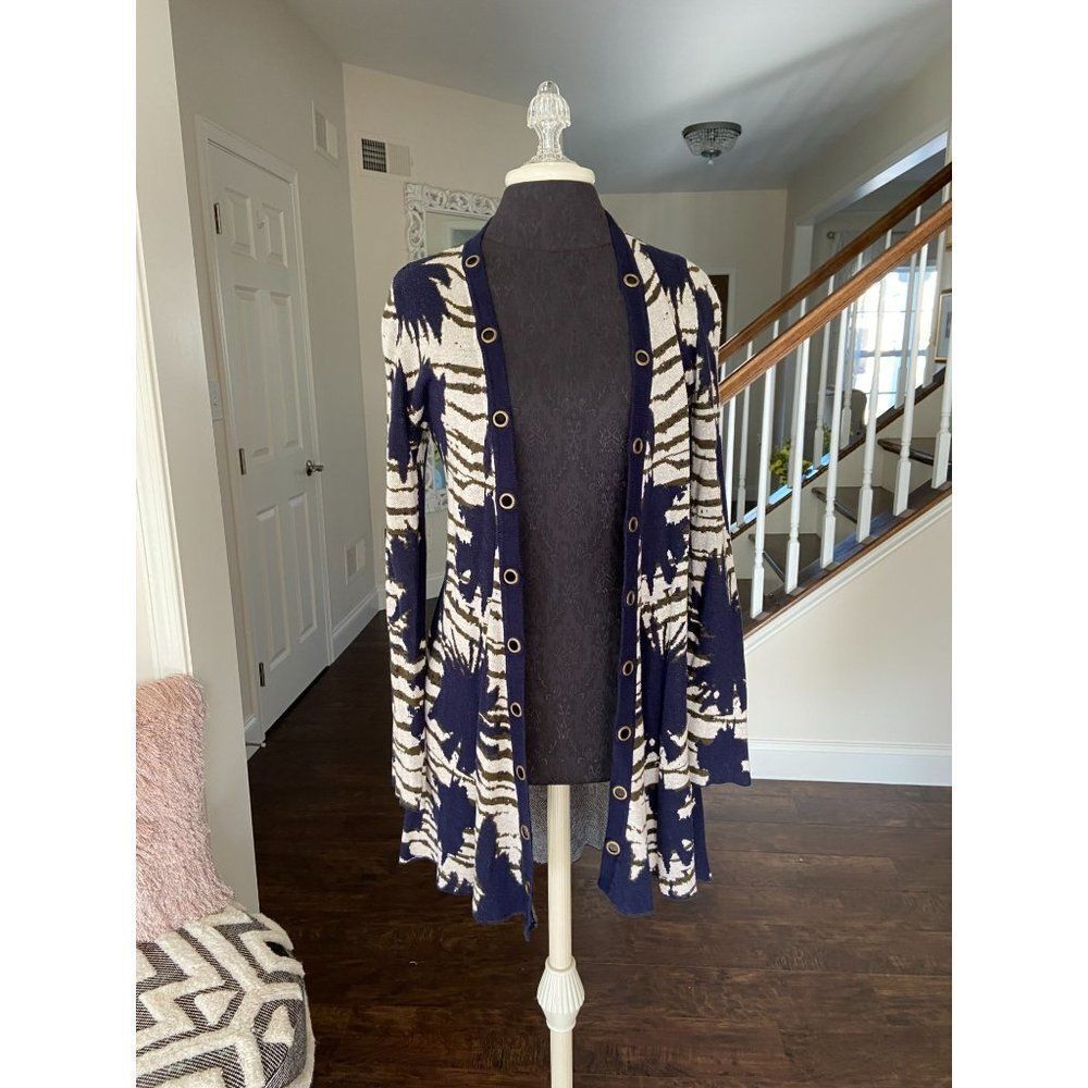 Belldini Sweater (Size Small)